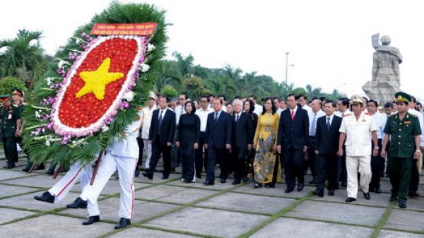 Mitin en Ciudad Ho Chi Minh para celebrar aniversario de la Reunificación